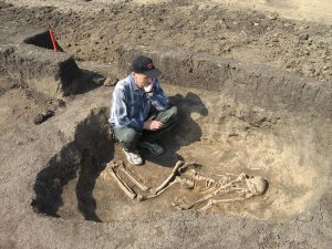 Выставка ко Дню археолога в Славянском краеведческом музее