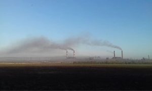 Мариуполь накрыло промышленными выбросами заводов Ахметова