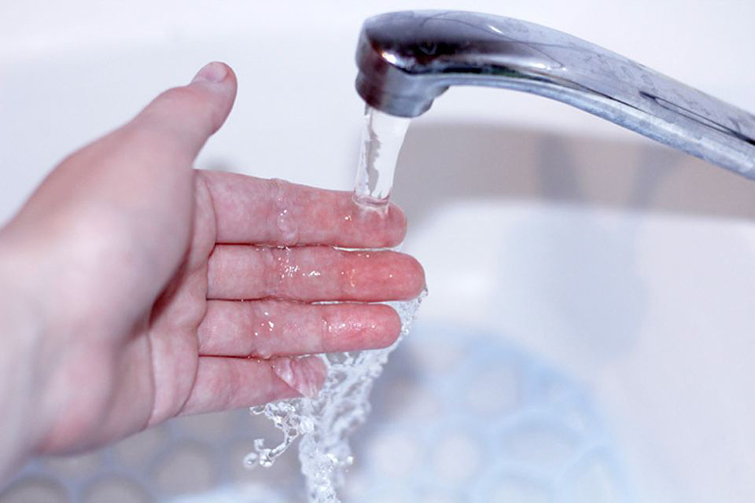 Сколько будем платить за воду: Нацкомиссия ответила водоканалам