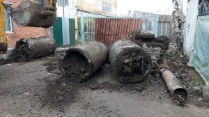 Незаконное раскапывание труб на Славкурорте