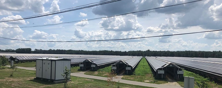 Зеленский подписал закон о “зеленом” тарифе для домашних электростанций