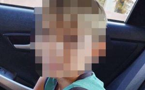 В Мариуполе пьяный 10-летний мальчик бросал камни в прохожих. Говорит, отмечал «первый юбилей»