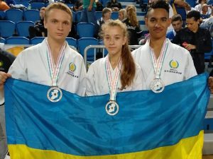 Спортсменка из Славянска завоевала золотые медали на чемпионате мира по каратэ JKS