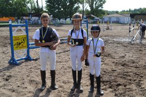 В Славянске состоялся открытый чемпионат по конному спорту