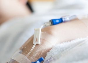 Стали известны цены на роды, лечение инсульта и инфаркта в 2020 году