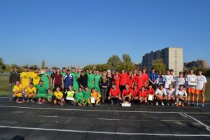 В Славянске провели футбольный турнир, посвященный Дню Защитников Украины