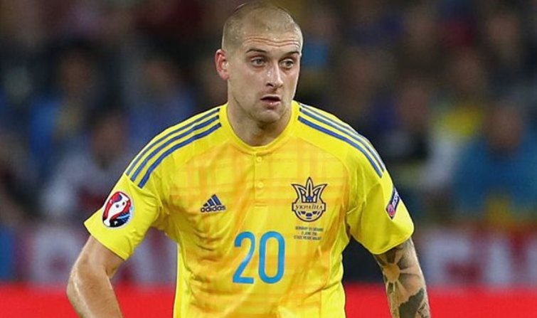 Ярослав Ракицкий покидает сборную Украины
