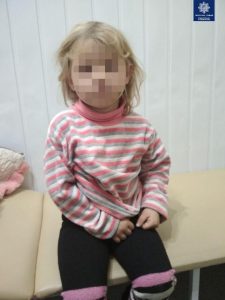 В Краматорске пьяная женщина забыла в такси чужого ребенка