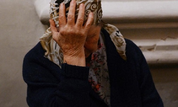 В Краматорске ограбили старушку