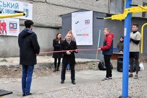 В Славянске торжественно открыт проект бюджета участия “Уличная спортивная площадка” Территория здоровья”