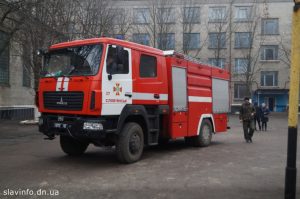 У навчальних закладах Слов’янська відпрацьовували евакуацію при пожежі