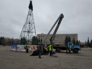 Ждать уже недолго, скоро будет елка…