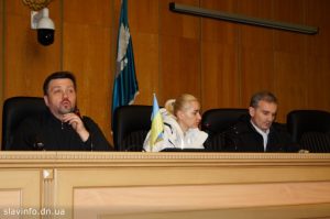 Ідея розпуску депутатів у Слов’янську не найшла підтримки у Громадській раді