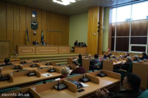 Как в Славянске обратиться к своему депутату