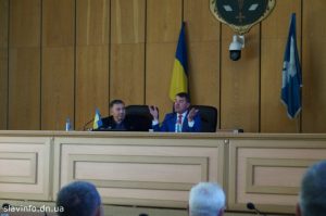 Не голосування за премії топ-чиновникам: як це вплине на їх зарплатні