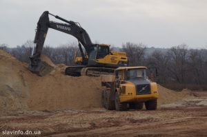 Поліція розслідує кримінальне провадження стосовно підрядника, який займається рекультивацією полігону відходів у Слов’янську