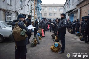 Полиция Славянска проверила свою готовность к охране правопорядка в новогодние праздники