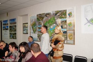 Волонтери припинили у Слов’янську збір батарейок і прийшли перекласти цю функцію на місцеву владу