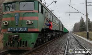 В Лиманском районе женщина дважды подряд пыталась покончить жизнь самоубийством