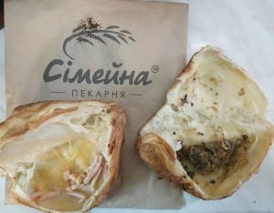 Славянцы недовольны выпечкой “Семейной пекарни”