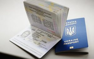 Украинцы с 1 марта будут ездить в Россию по загранпаспортам
