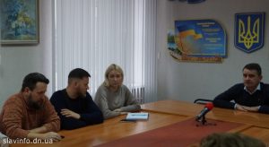 Представники «Сильних громад» просять владу зробити захист навколо історичної будівлі