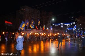 Смолоскипна хода на честь Степана Бандери у Слов’янську