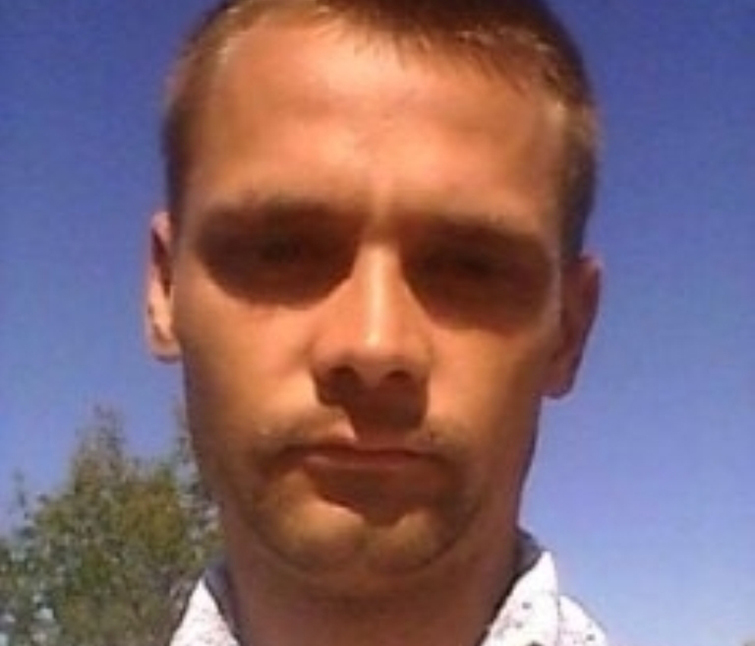 Помогите разыскать подозреваемого в совершении умышленного убийства