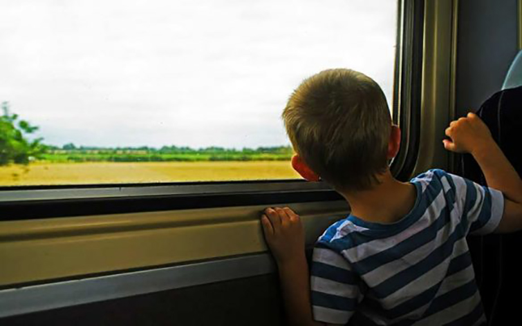 С апреля проезд для школьников по Украине станет бесплатным