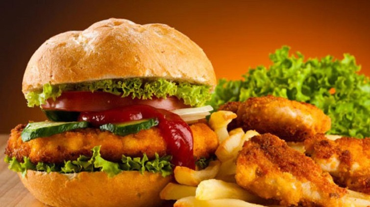 Как влияет фастфуд на мозг человека