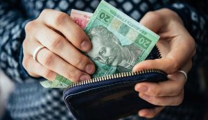 В Украине с марта увеличат минимальный размер пособия по безработице