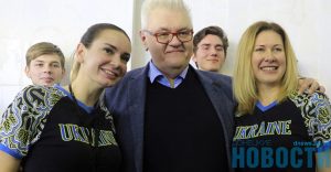 В Славянске стартовал турнир по плаванию среди детей с особенными потребностями. Открытие посетил Сивохо