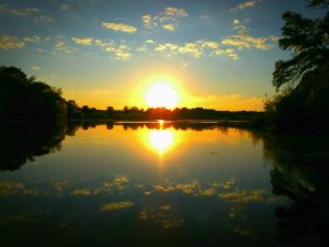 Закаты на Северском Донце. Фотофакт