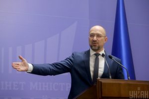 Когда в Украине закончится карантин: Шмыгаль назвал условия