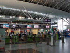 С 24 марта в Украине будет работать только один аэропорт