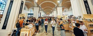 Х Міжнародний фестиваль Книжковий Арсенал переноситься на пізніші дати наприкінці серпня 2020 року у зв’язку з надзвичайною ситуацією, що склалася через поширення вірусу COVID-19.