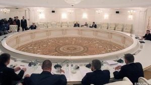 В Минске договорились о прямых переговорах с боевиками