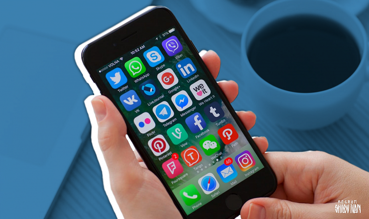 Чиновникам хотят запретить соцсети в рабочее время