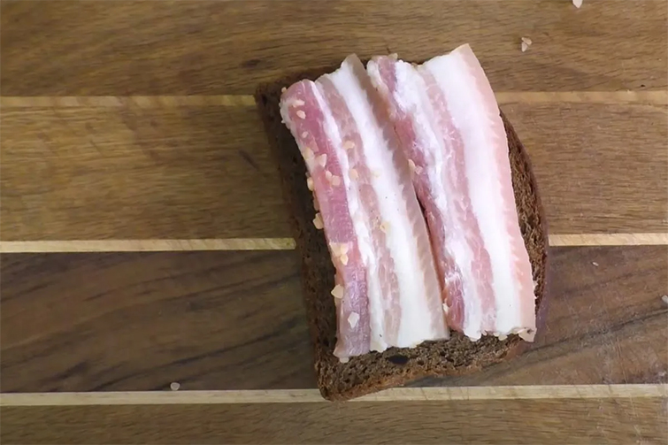 Кому нельзя есть сало