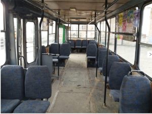 У Слов’янську проведено оновлення обшивки сидінь у тролейбусах