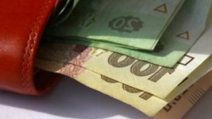 ПФУ докладно роз’яснив про доплату пенсіонерам по 1000 гривень