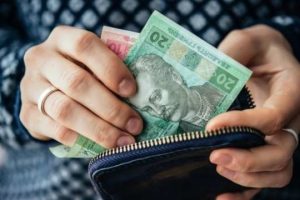 В Службе занятости назвали сумму минимальной помощи для безработных