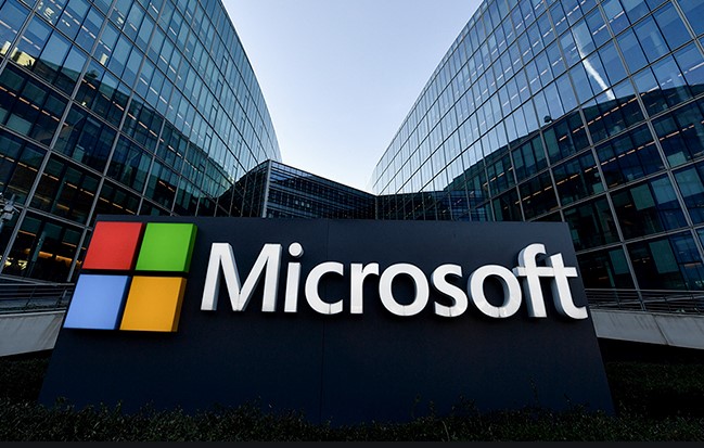 Microsoft предлагает зарабатывать, читая рекламу и занимаясь спортом