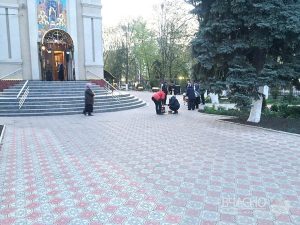 Більшість мешканців Донеччини залишилися вдома та не пішли святити паски до храмів