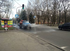 Стало известно чем дезинфицируют улицы Донецкой области