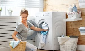 Ученые рассказали, какой режим стирки убивает коронавирус