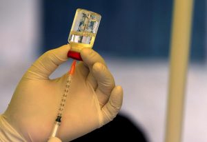 Вторая волна коронавируса: Минздрав готовит украинцев к массовой вакцинации против гриппа
