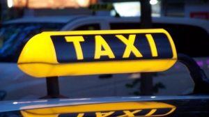 Таксисты смогут ездить полосой общественного транспорта