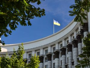 Кабмин планирует ввести единый налог на гектар