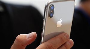 Хакеры взломали защиту всех iPhone